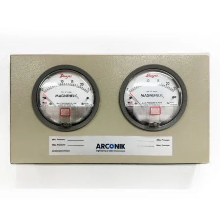 Wall-Mounted Differential Pressure Gauge